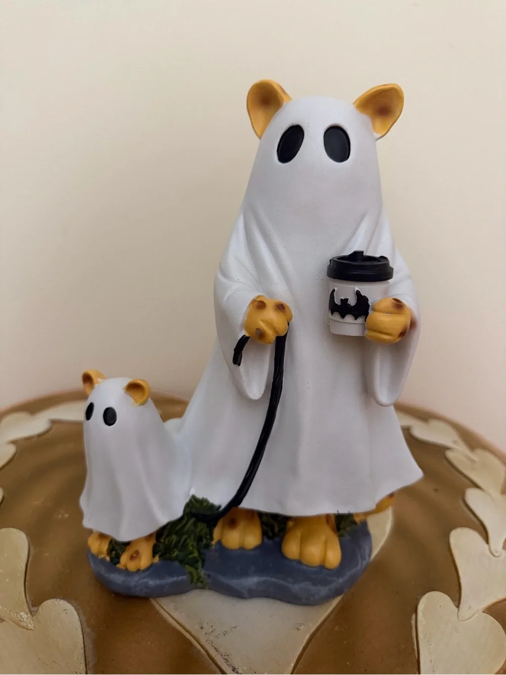 Halloween Resin Ghost Leopard with Coffee Walking Small Leopard Ghost